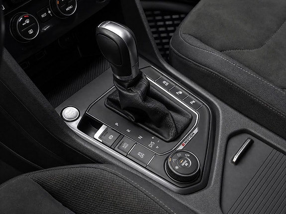 Volkswagen Tiguan Allspace 14 of 25