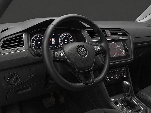 Volkswagen Tiguan Allspace 8 of 25