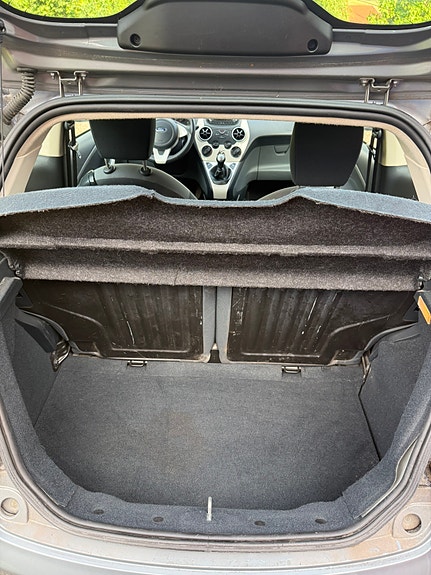 Ford Ka 4 of 7