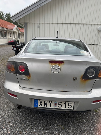 Mazda 3 5 of 5