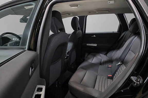 Volvo V50 25 of 26