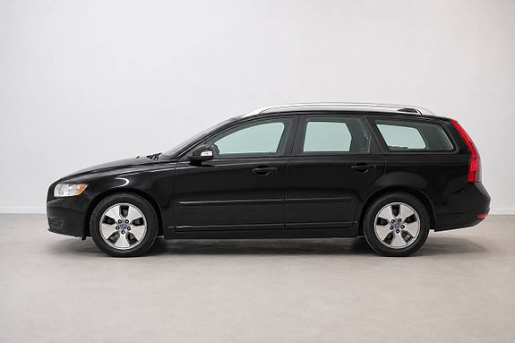 Volvo V50 5 of 26