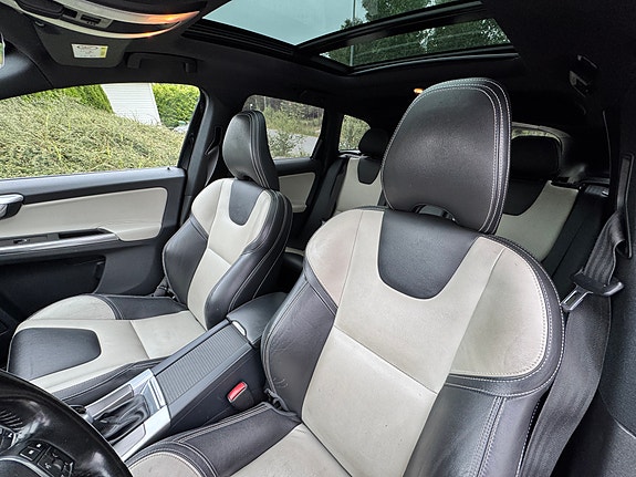 Volvo XC60 9 of 11