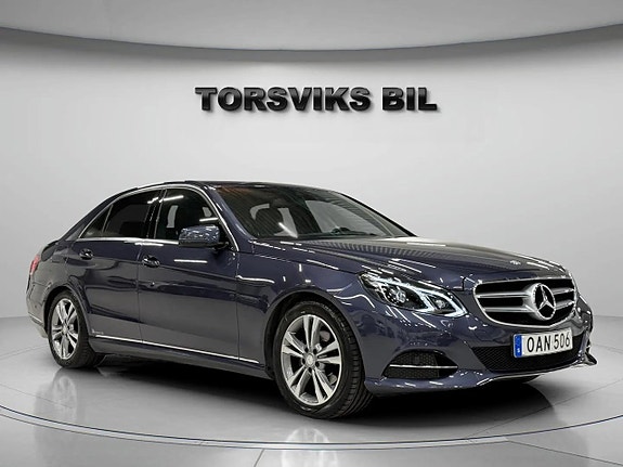 Mercedes-Benz E220 8 of 21