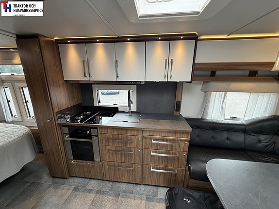 Polar 650 Customized BQD Stortoa och Queenbed -23 10 of 21