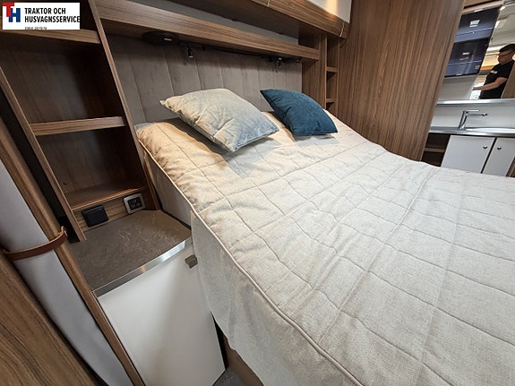 Polar 650 Customized BQD Stortoa och Queenbed -23 15 of 21