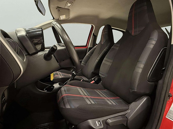 Peugeot 108 12 of 25