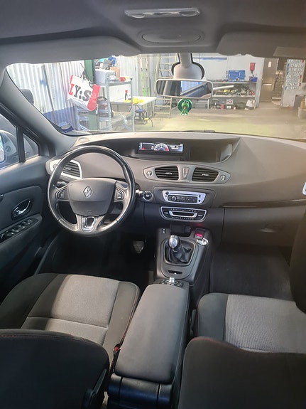 Renault Scenic III 14 of 16