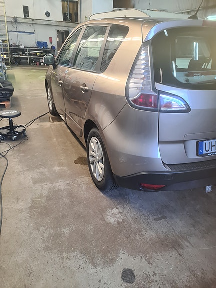 Renault Scenic III 11 of 16
