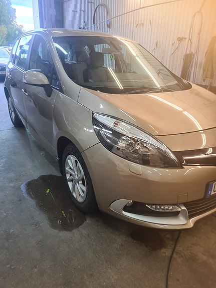 Renault Scenic III 9 of 16