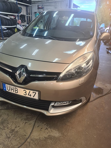 Renault Scenic III 10 of 16