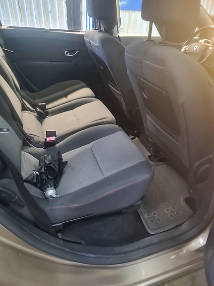 Renault Scenic III 13 of 16