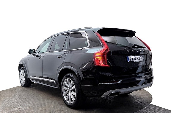 Volvo XC90 9 of 30