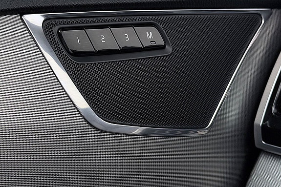Volvo XC90 20 of 30