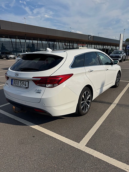 Hyundai i40 3 of 15