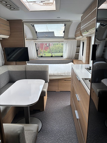 Adria Adora 673pk ac, mover, tält. 7 of 14