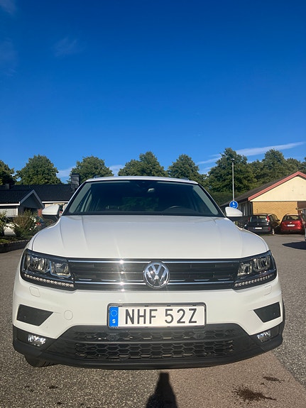 Volkswagen Tiguan 8 of 16