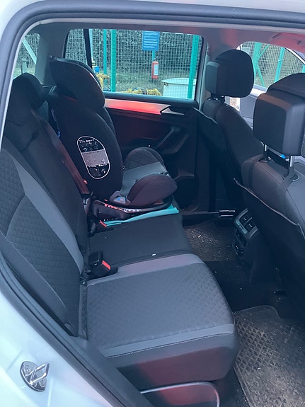 Volkswagen Tiguan 9 of 16