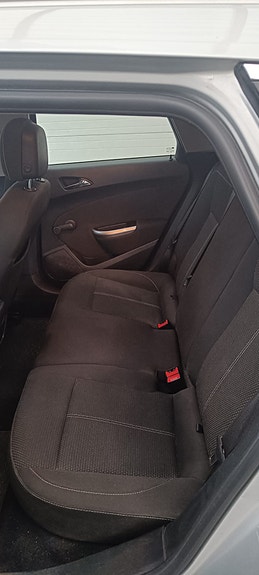 Opel Astra 6 of 7