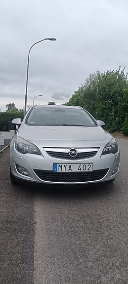Opel Astra 3 of 7