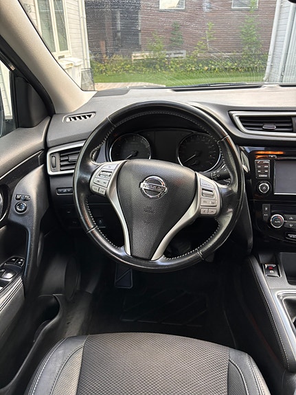 Nissan Qashqai 10 of 19