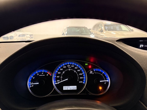 Subaru Forester 16 of 21