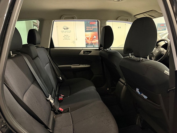 Subaru Forester 13 of 21