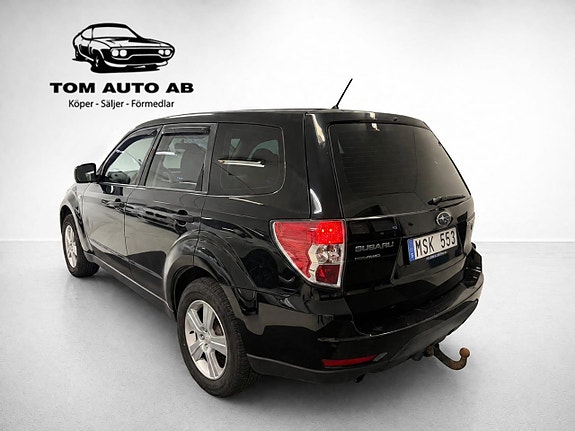 Subaru Forester 4 of 21