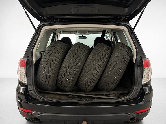 Subaru Forester 5 of 21