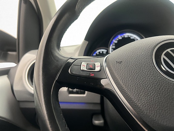 Volkswagen e-Up! 19 of 30