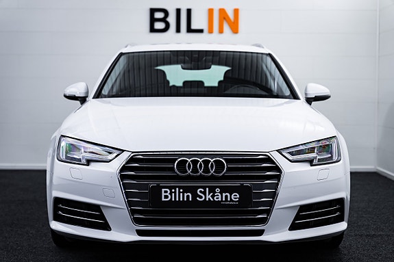 Audi A4 5 of 26