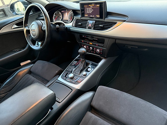 Audi A6 4 of 4
