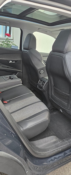 Peugeot 3008 7 of 11