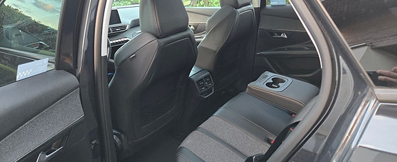 Peugeot 3008 8 of 11