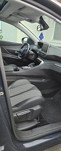 Peugeot 3008 6 of 11