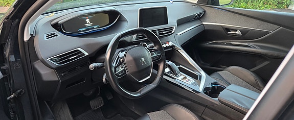 Peugeot 3008 5 of 11