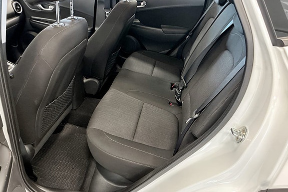 Hyundai Kona 8 of 9