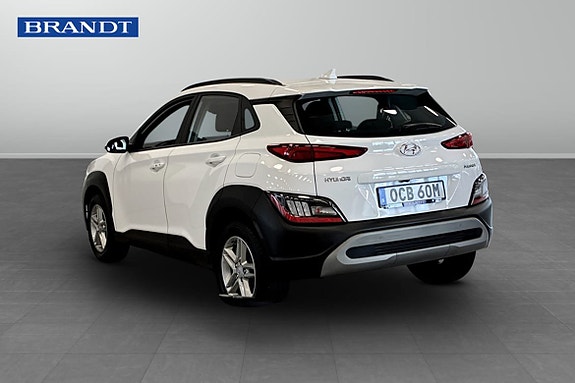 Hyundai Kona 2 of 9