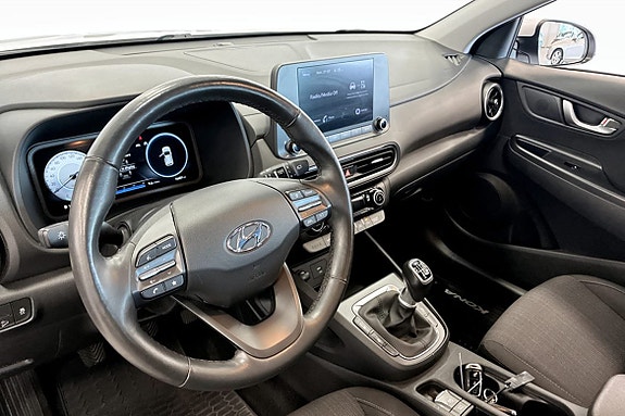 Hyundai Kona 5 of 9