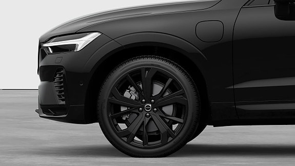 Volvo XC60 10 of 21