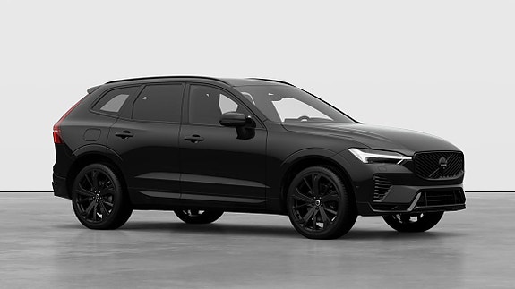 Volvo XC60 2 of 21