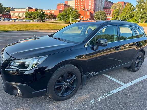 Subaru Outback 4 of 4