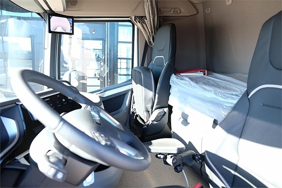 DAF Ny DAF XF 530 Tridem Zetterbergs dumperbil klar f 7 of 14