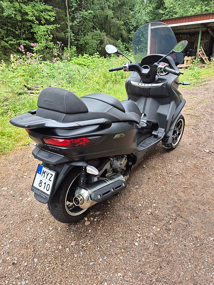 Piaggio MP3 500 4 of 4