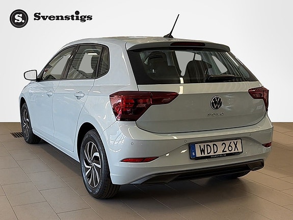 Volkswagen Polo 3 of 12