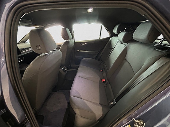 Volkswagen ID.3 Neo 7 of 9