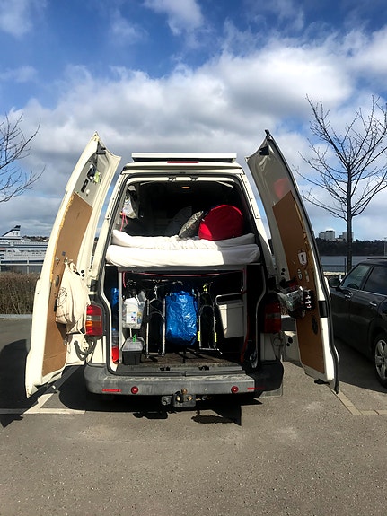 Volkswagen T5 9 of 18