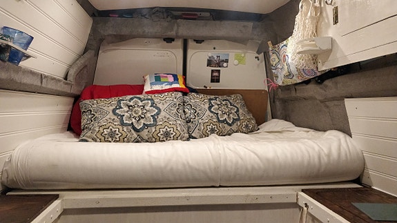 Volkswagen T5 4 of 18