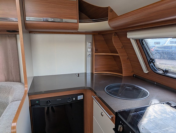 Adria Adora 613 HT 10 of 12