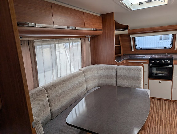 Adria Adora 613 HT 9 of 12